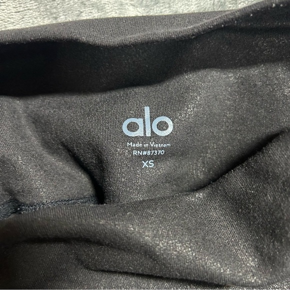 Alo Yoga High-Waist Moto Leggings Black Womens Athleisure Mesh Size XS. - Picture 4 of 10